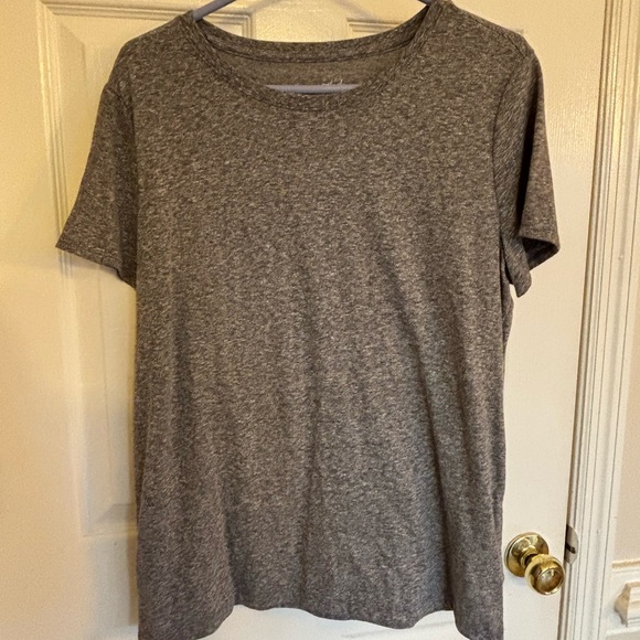 Universal Thread Dark Blue Crew Neck Tee - Picture 4 of 6